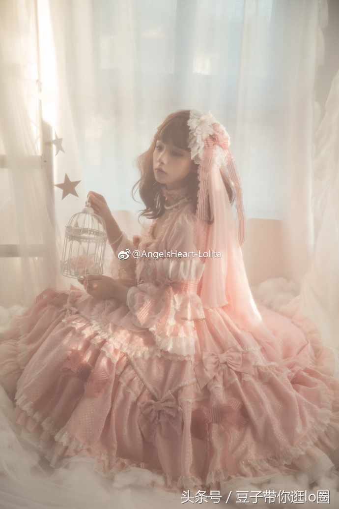 啥是正版洛丽塔裙子,平民女孩也能入的洛丽塔简约裙子