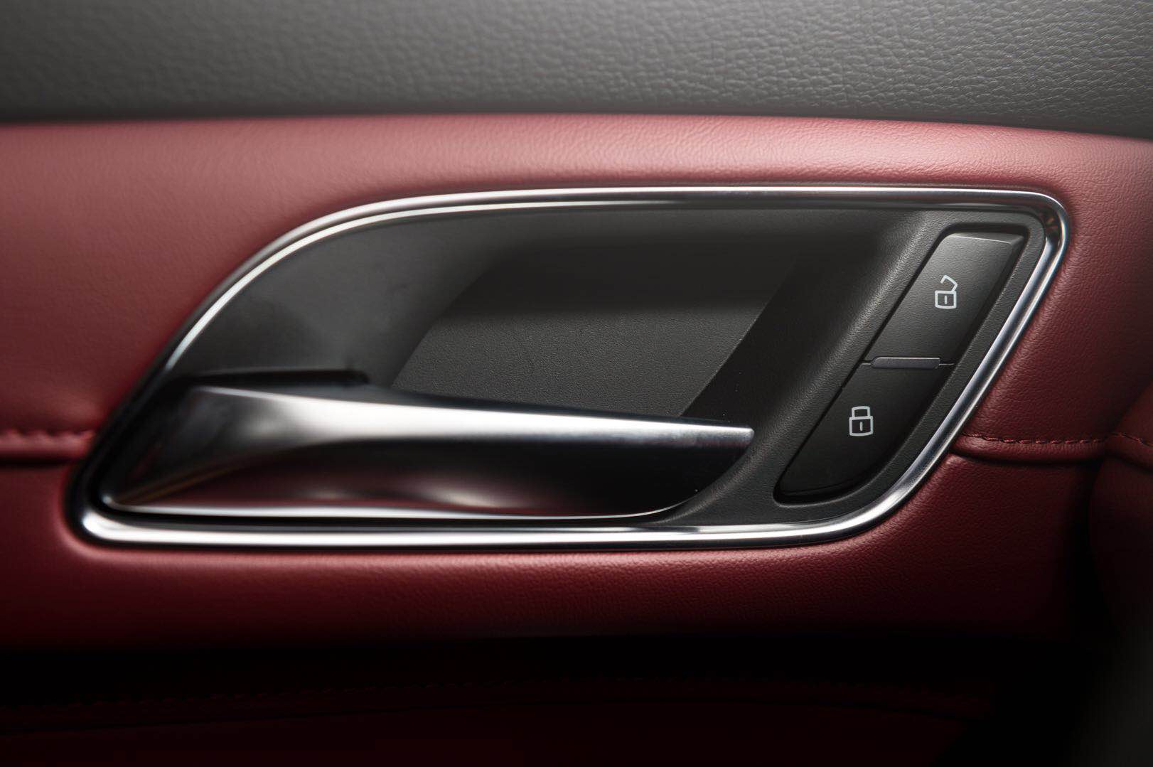 路虎并线辅助功能,路虎四驱耦合器