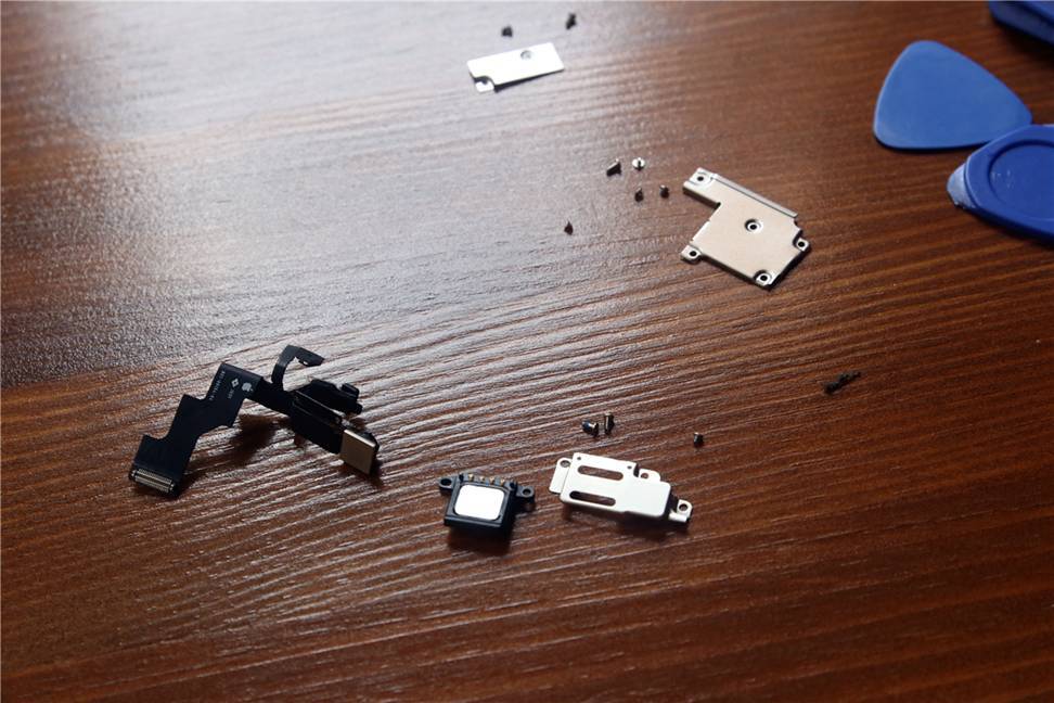 复活iphone6plus,苹果6splus屏碎了