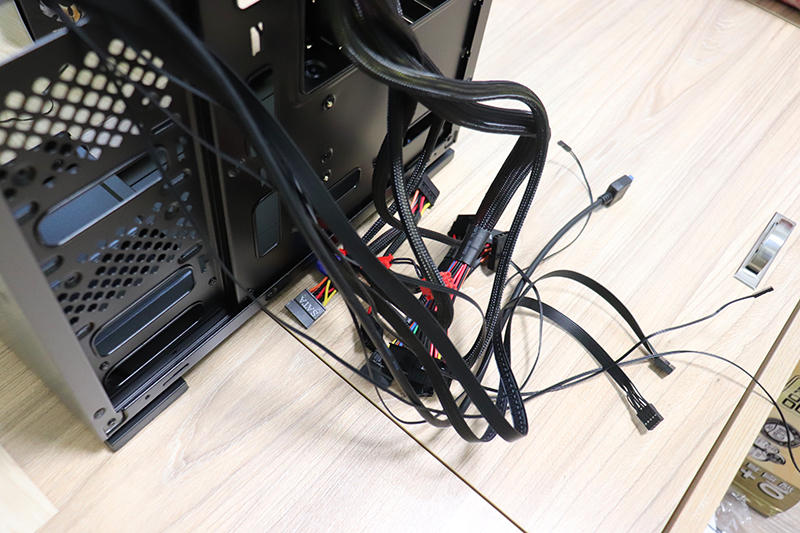 k88青春版机箱怎么理线,机箱电源在上面怎么理线