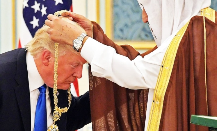 美国总统会收到什么礼物 (历任美国总统访华送的礼物)