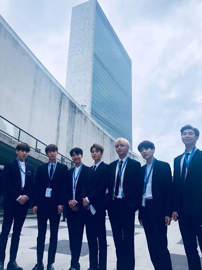 jennie绌挎惌鎺ㄨ崘,jennie闊╁浗绌挎惌