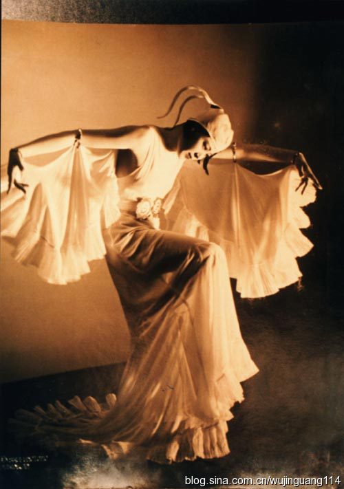 带有动物特征的民族舞蹈,关于动物的民族民间舞蹈