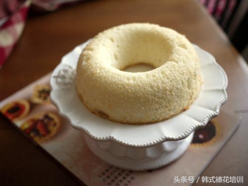 烘焙知识｜天使蛋糕如何做得好，不收缩、不塌陷、没有气孔？