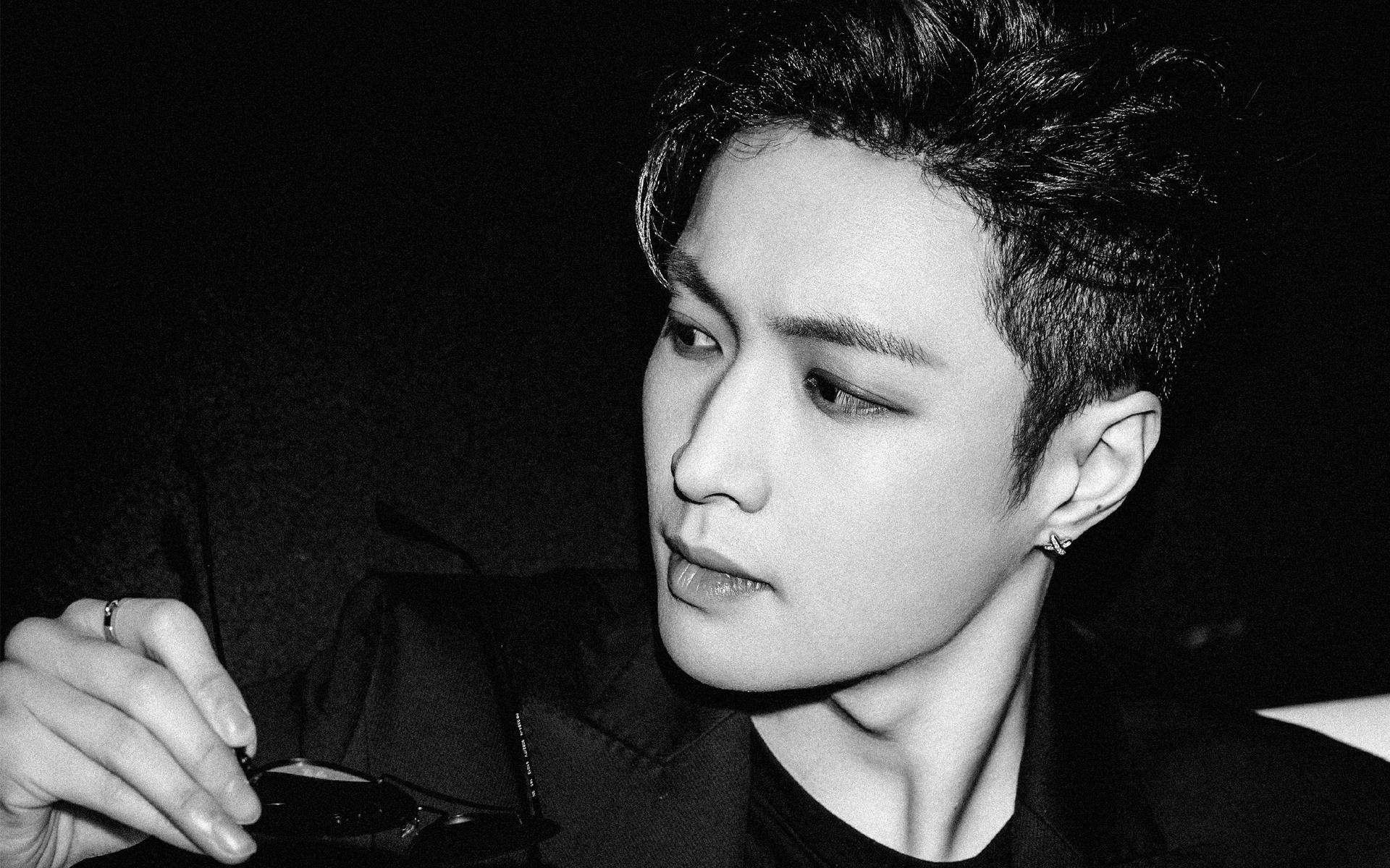 张艺兴回国后与exo的联系,张艺兴exo回归鹿晗反应