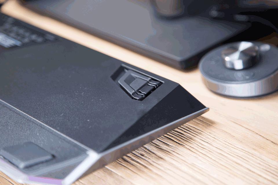 alienwarem18机械键盘和普通键盘,alienwarex15机械键盘