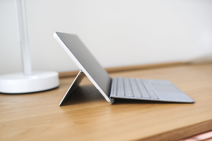 备机的首选，微软MicrosoftSurfaceGo开箱