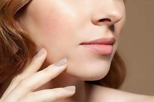 最近脸部红血丝越来越多什么原因,脸部红血丝的原因及治疗方法