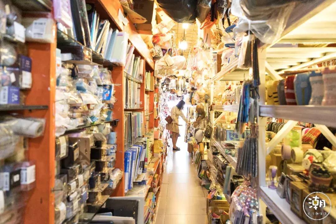 文庙最火的文具店,文庙坪店铺
