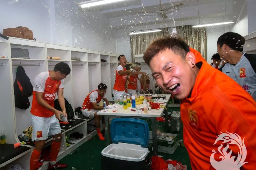 武汉卓尔拉斐尔现在情况怎样了,中甲积分榜武汉卓尔拉斐尔