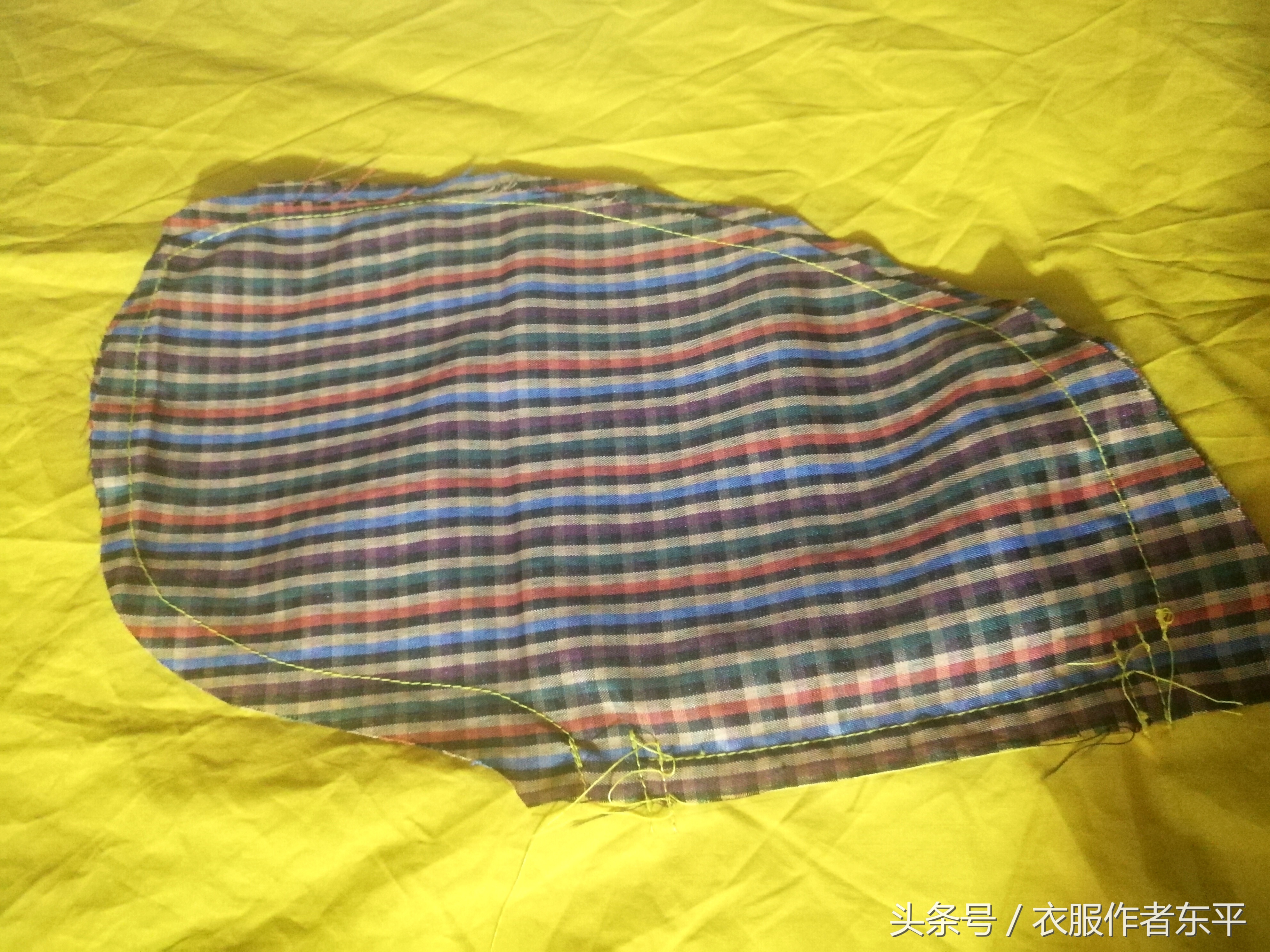 女童插肩袖棉袄裁剪教程,女童插肩袖呢大衣裁剪图