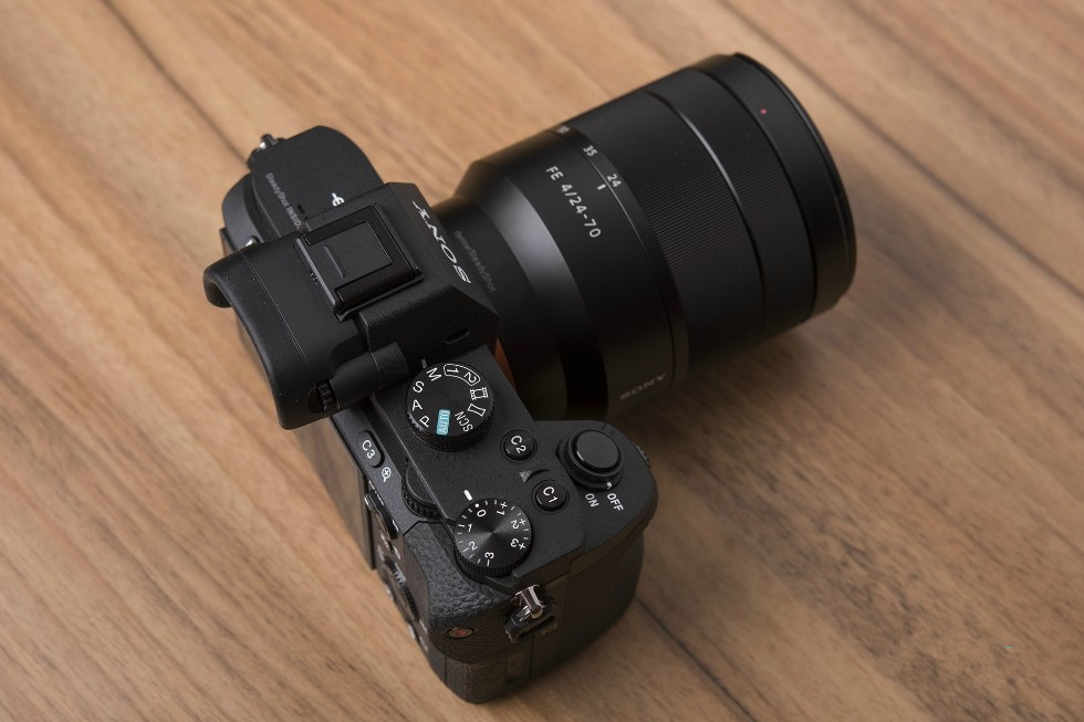 机身仅8499元！索尼A7M2售价跟佳能6D2差不多画质跟5D3不分上下