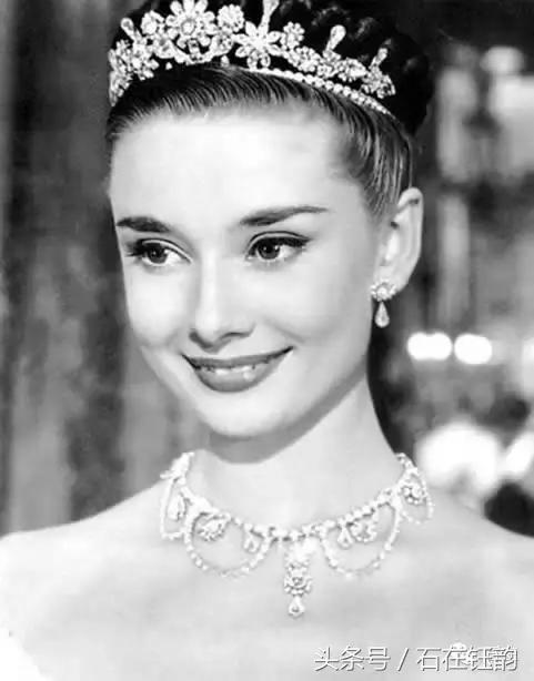 惊艳的珍珠首饰,珍珠首饰高档精致