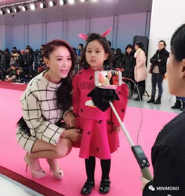 minimija中国国际时装周,2020国际时装周童模