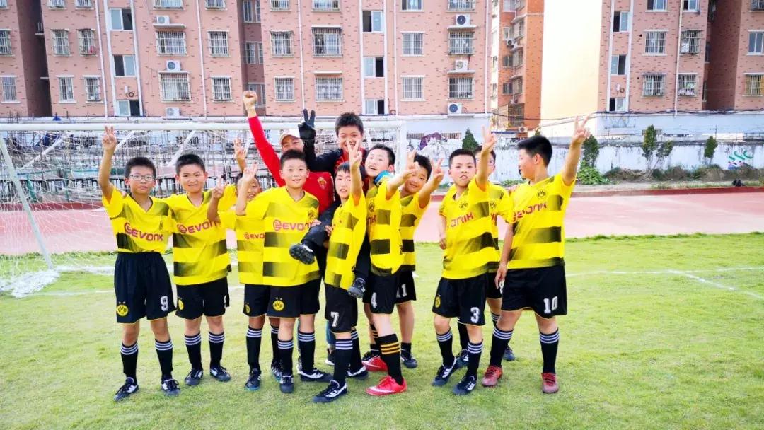 郑梁梅中学足球队员,涟水县郑梁梅小学2019