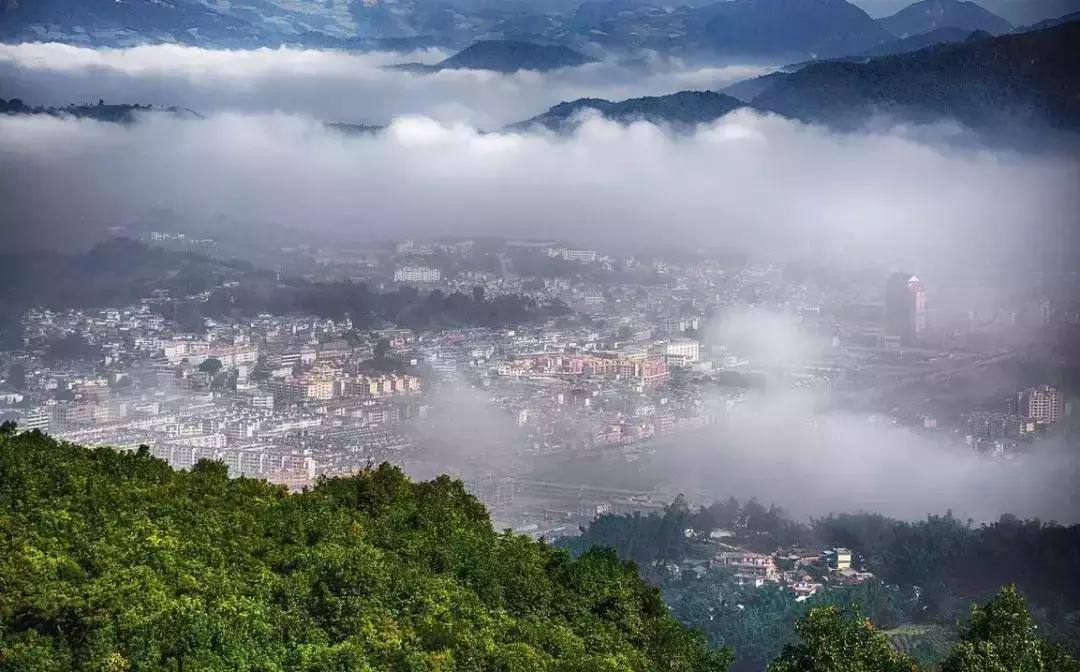 中国最后一个原始部落的真实生活,遗憾中国仅存的原始部落