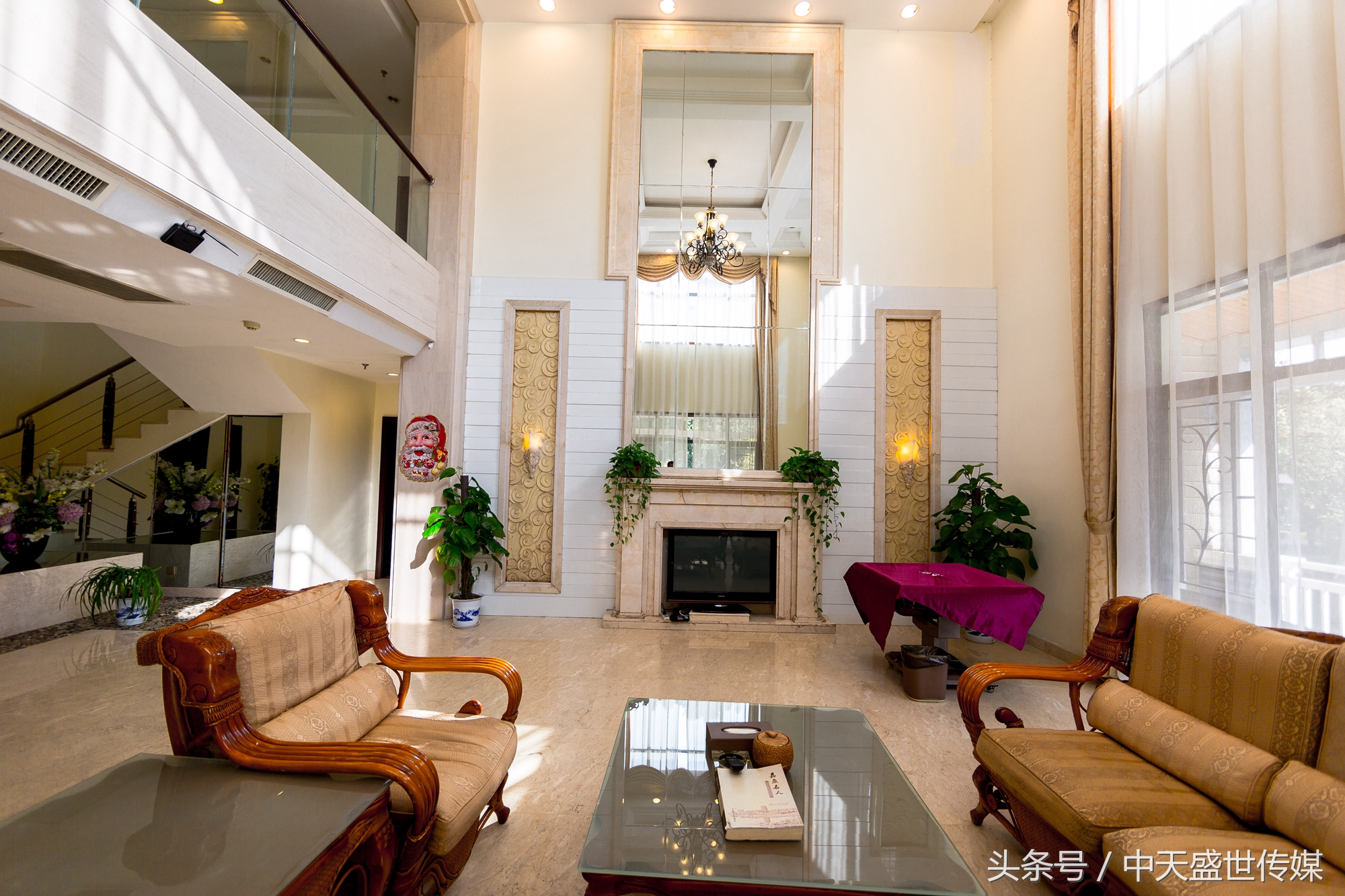 嘉鱼山湖温泉推荐,嘉鱼爱马仕