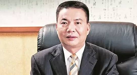 刘德华鞋业,又一鞋业巨头倒下曾请周杰伦代言