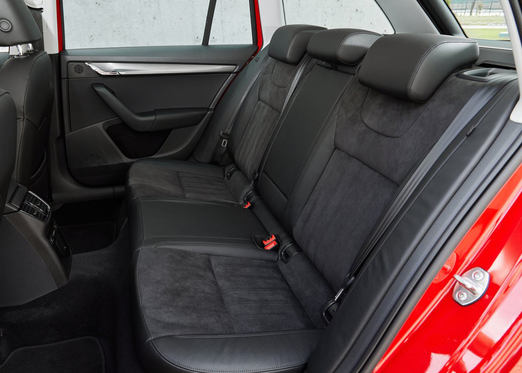 斯柯达明锐旅行版可以买吗,斯柯达明锐最新款旅行车