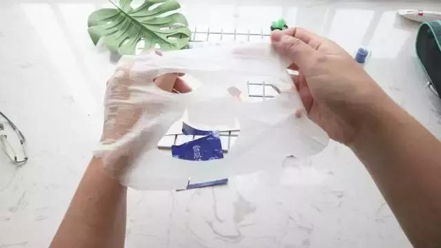 雪肌精护肤有依赖么,雪肌精酒精味很重对皮肤好吗