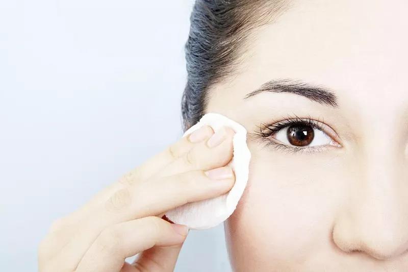 一直用美白产品的为什么不白,为什么市面上的美白产品都没效果