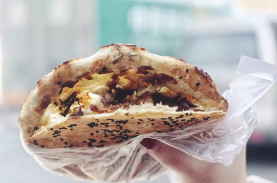 古镇旅游美食推荐,去古镇吃好吃的