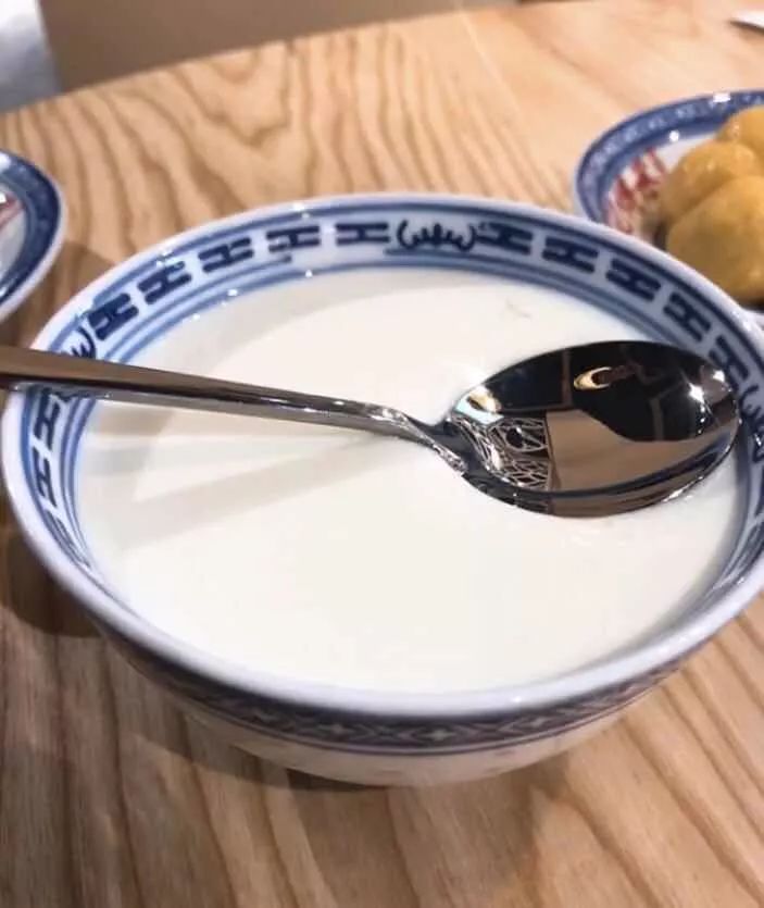 初秋新宠！这些年看TVB时眼馋的糖水，都藏在这几家铺子里了