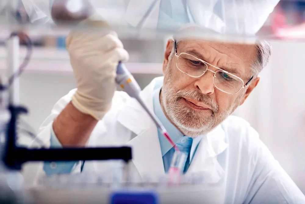 巴菲特入股高盛,巴菲特投资中国五家公司