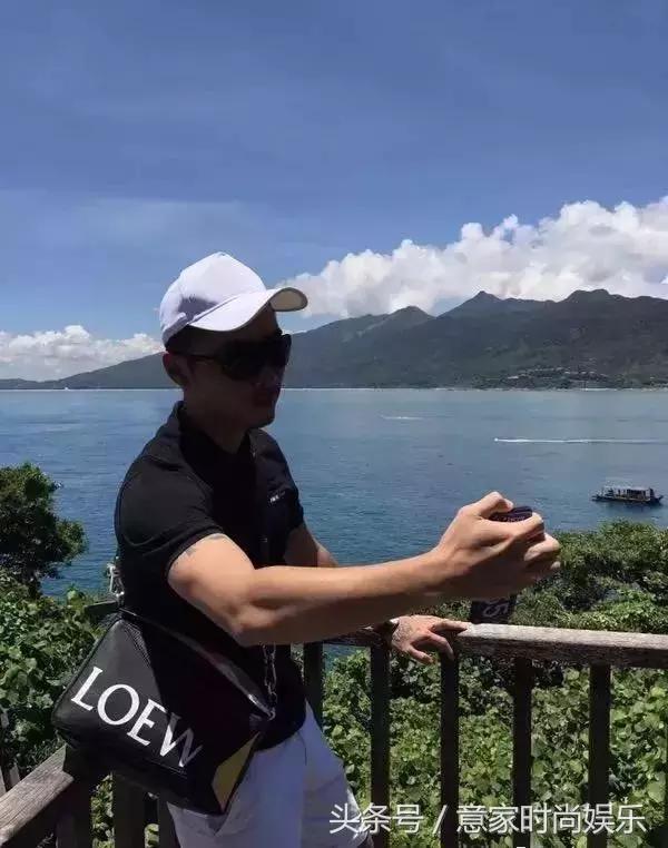 采访别人一身衣服多少钱,采访男生一身穿搭几十万