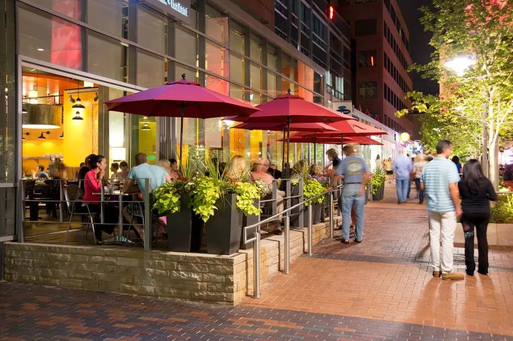 商业街景观如何打造,极致的商业街景观