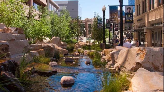 商业街景观如何打造,极致的商业街景观