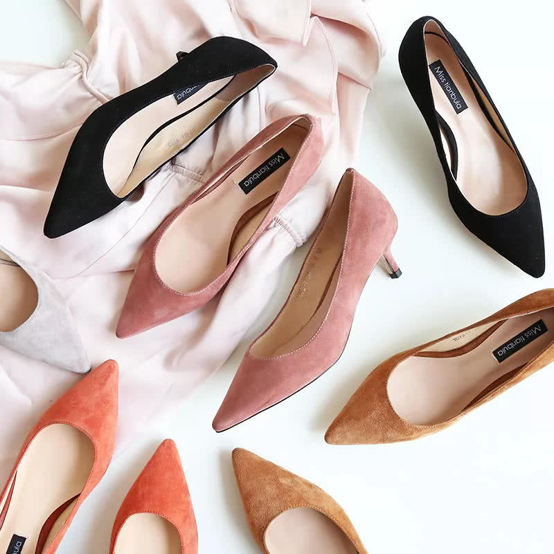 秋季小单鞋谁穿谁好看 (百搭轻便小单鞋总有一款适合你)