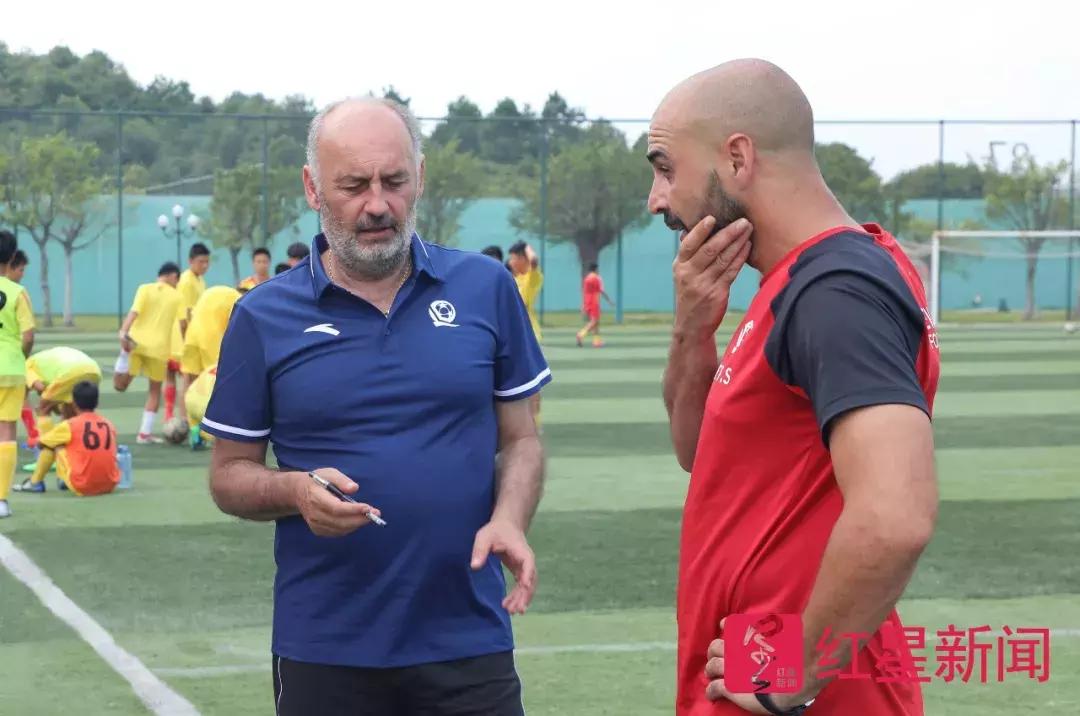 国足卡马乔最新消息,卡马乔执教国足障碍全清除