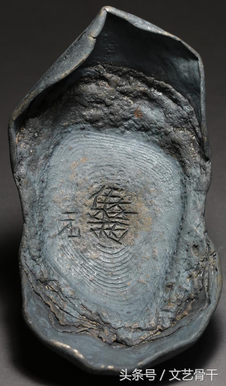 明代湘省银锭50两,古币源兴银锭十两价格