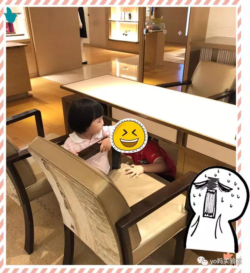 带着两个小孩真的累,带着俩孩子去深圳