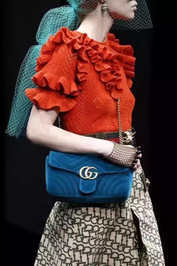 秋冬丝绒包,7款冬季最时髦百搭的包