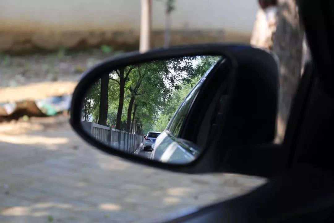 2023款凯美瑞2.0豪华版功能讲解,2023年凯美瑞2.0豪华版功能讲解