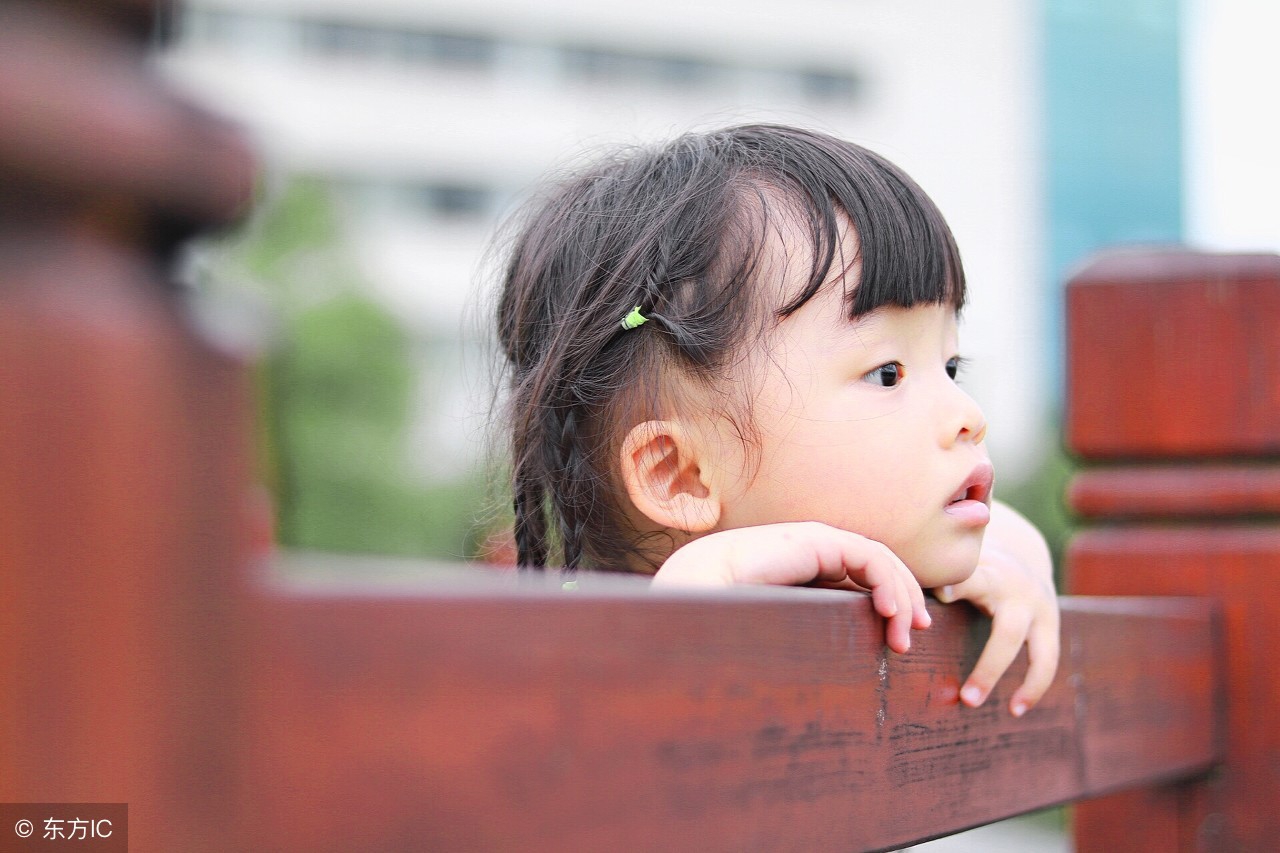 发现儿子遗精该如何教育,发现儿子开始遗精