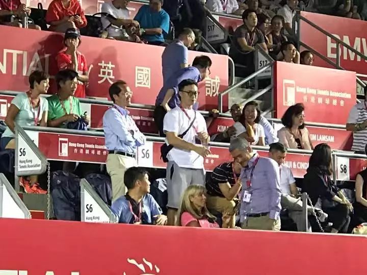 靳东vs李易峰,靳东vs刘涛对唱