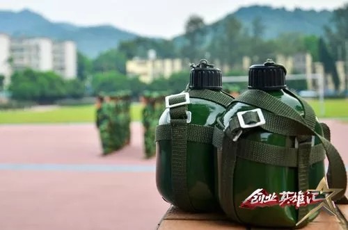 裸眼3d和3d电影,裸眼3d全息科技