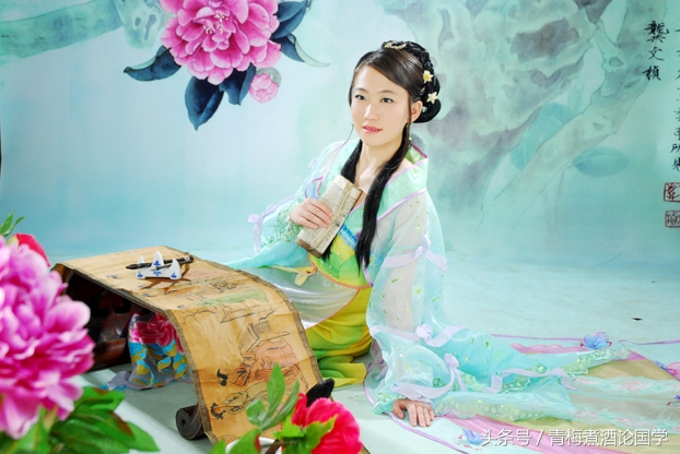 女人美貌绝伦的句子,女子的美貌用词语表示