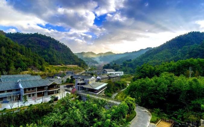 看火山泡温泉,看火山的美景