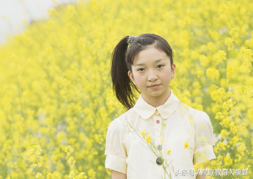 女生月经初潮少怎么办,女生月经迟来最烦的是什么