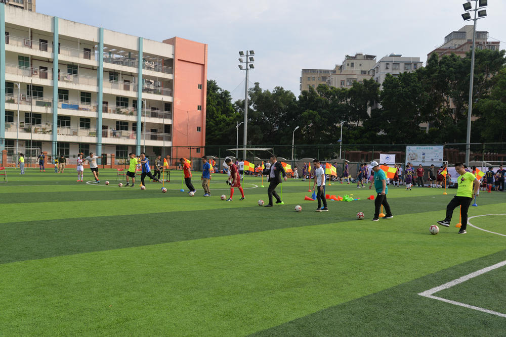 2018高商会“大兴奔驰”杯商学院足球联赛开幕