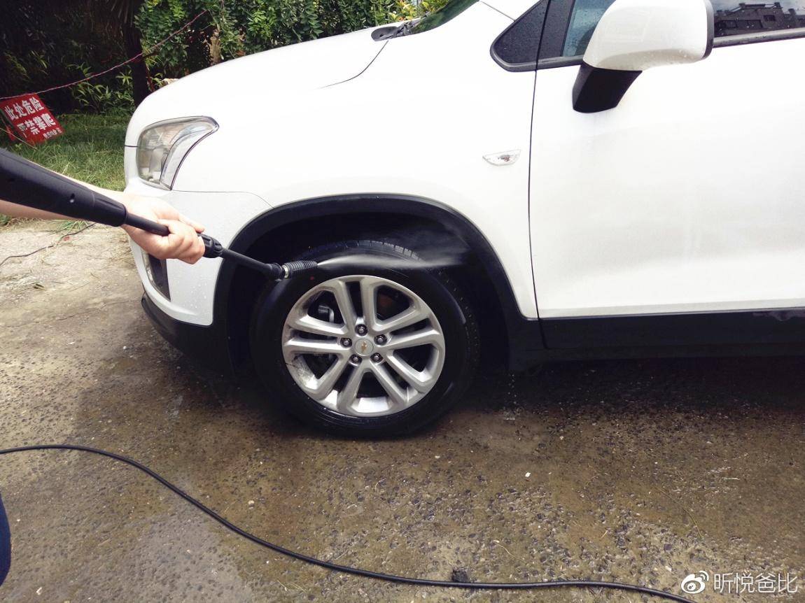 洗车机商用2000块钱左右,洗车小型机器多少钱一台