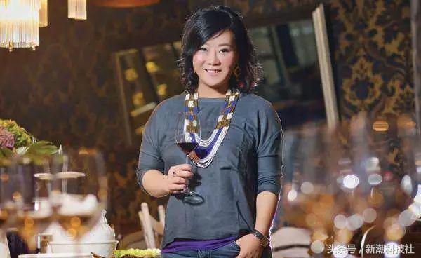 排在香港富豪第26位，揭开“停车场女王”廖汤慧的富豪之路