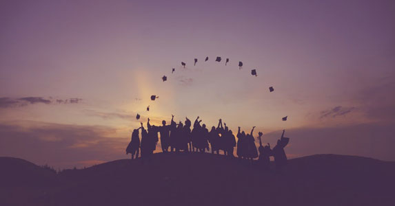 电影阳光灿烂的日子全片,阳光灿烂的日子电影解说