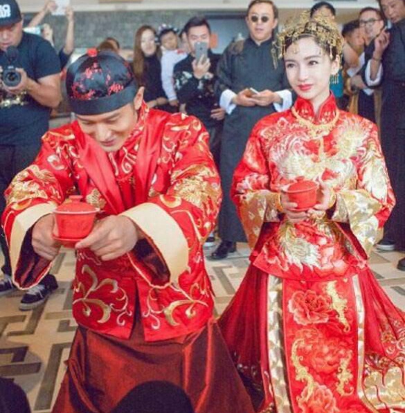 鍙嶇洰鎴愪粐鏄庢槦,鍗冧竾绮変笣鍒嗛亾鎵暢