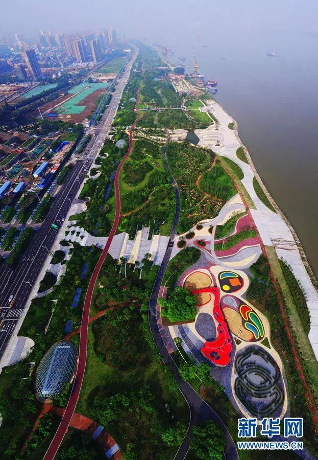 新华网为城市点赞,老工业基地焕发强劲新活力