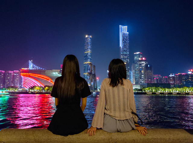 oppo口袋机,口袋云台拍照神器